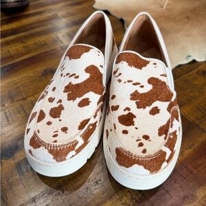 Vionic Dinora Cow Print Slip-On Sneakers